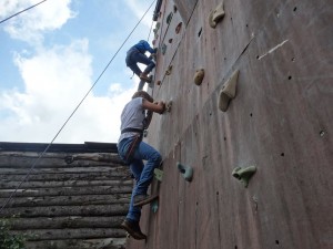 38252529_703686926648297_6427033454516371456_n