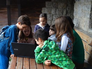 38287624_703687099981613_2936571218762924032_n