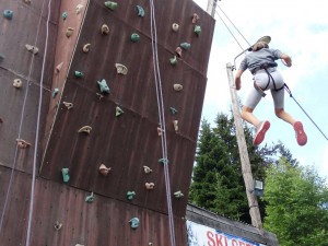 38482110_706927176324272_2746065066720755712_o